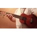 Гитарлеле - настоящая маленькая гитара, дерево 6 струн